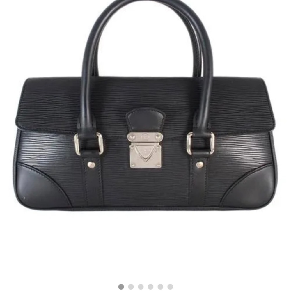 *** Louis Vuitton Epi Segur PM Black***